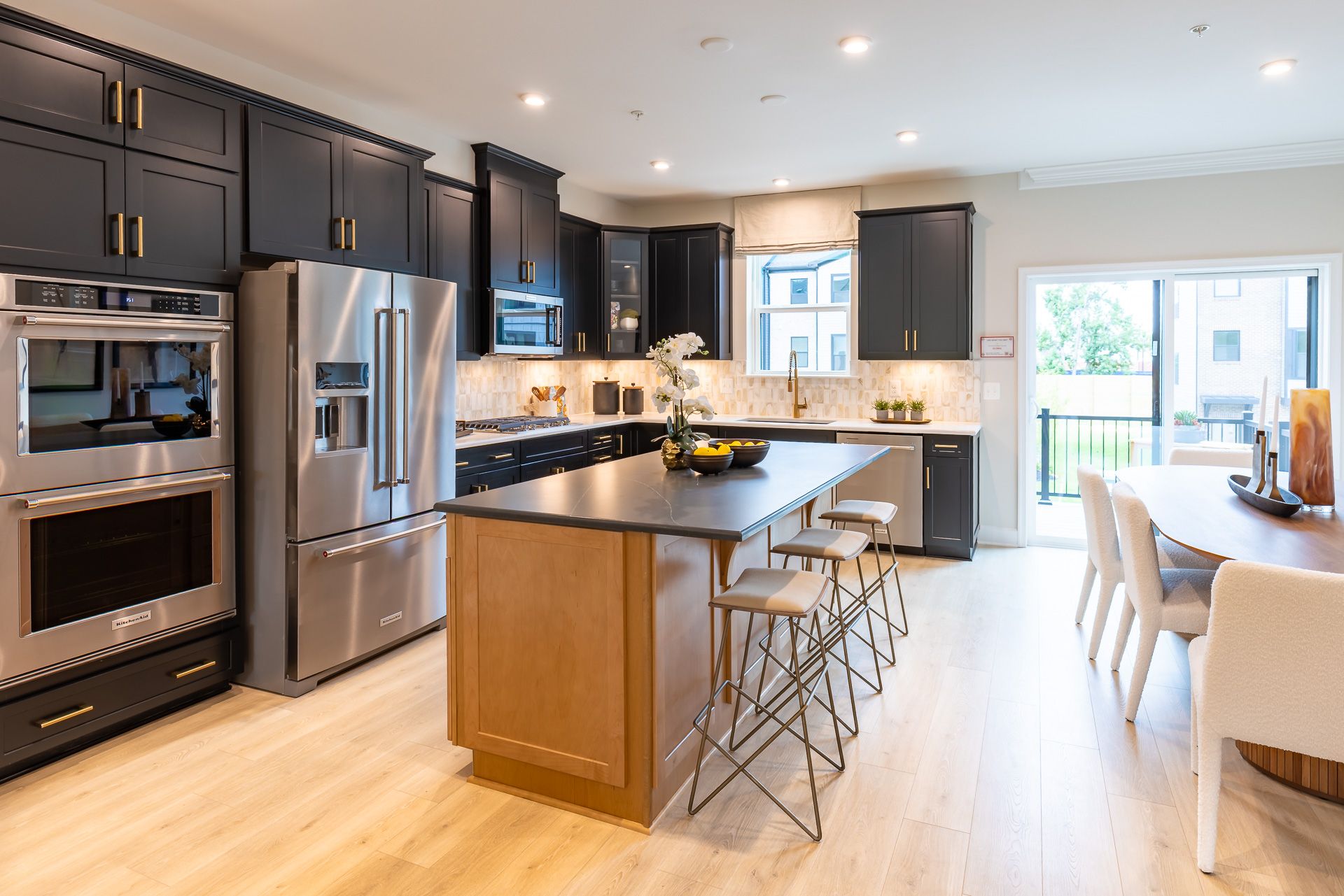 Exterior:Chesapeake Kitchen