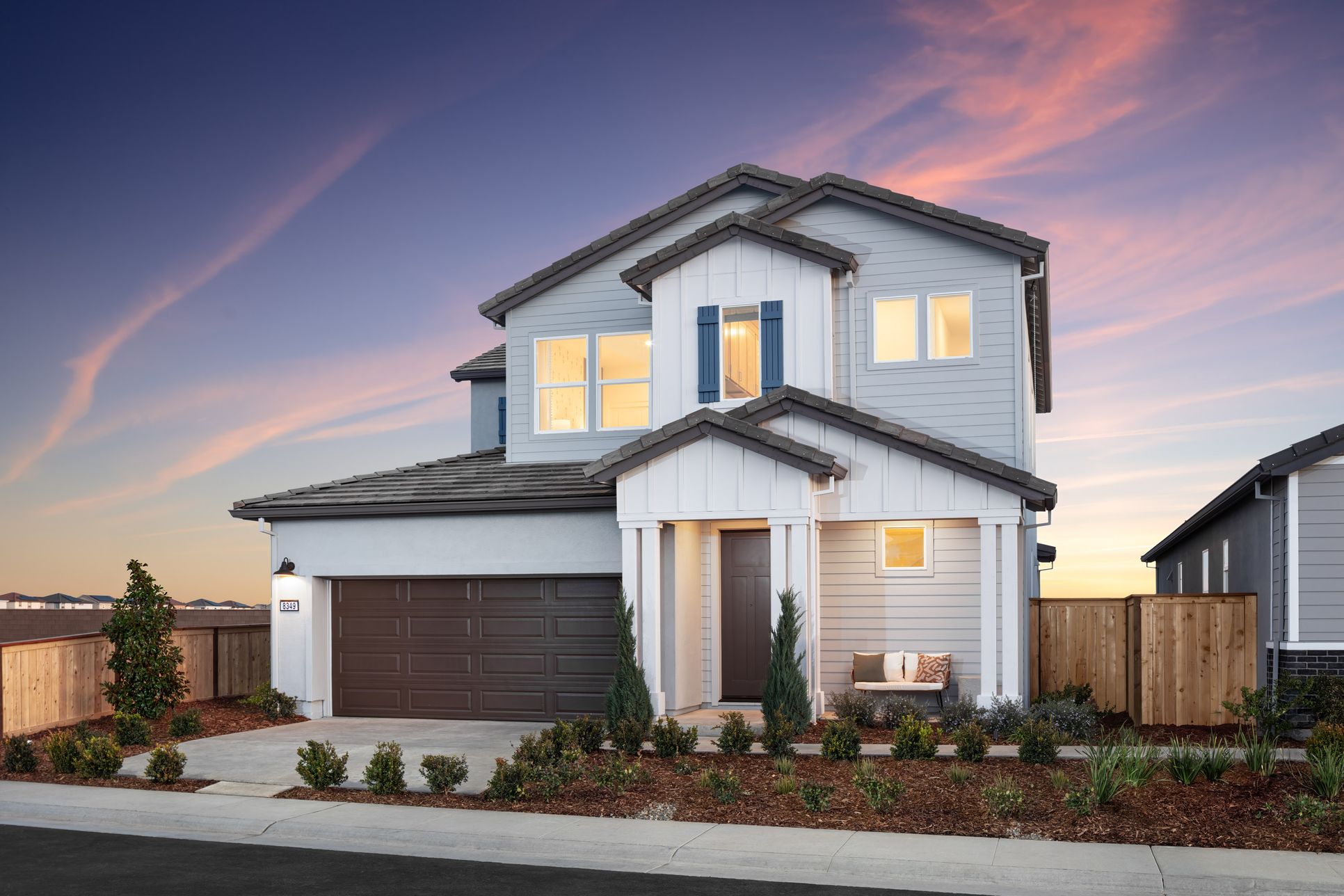 Exterior:Farmhouse L Elevation