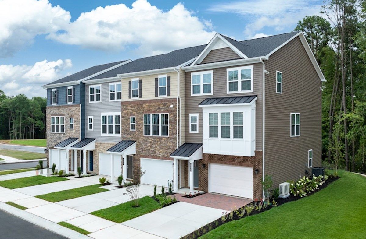 Exterior:Traditional N