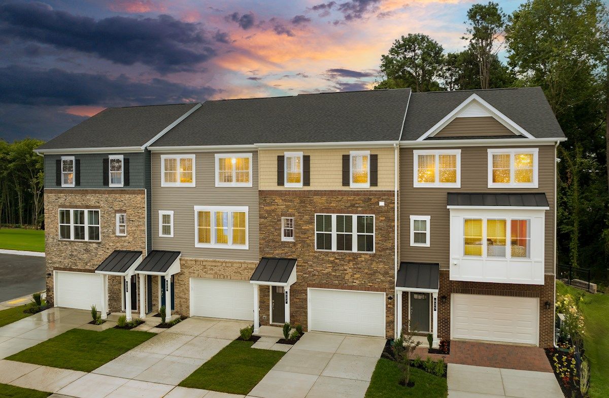 Easton Traditional N Exterior