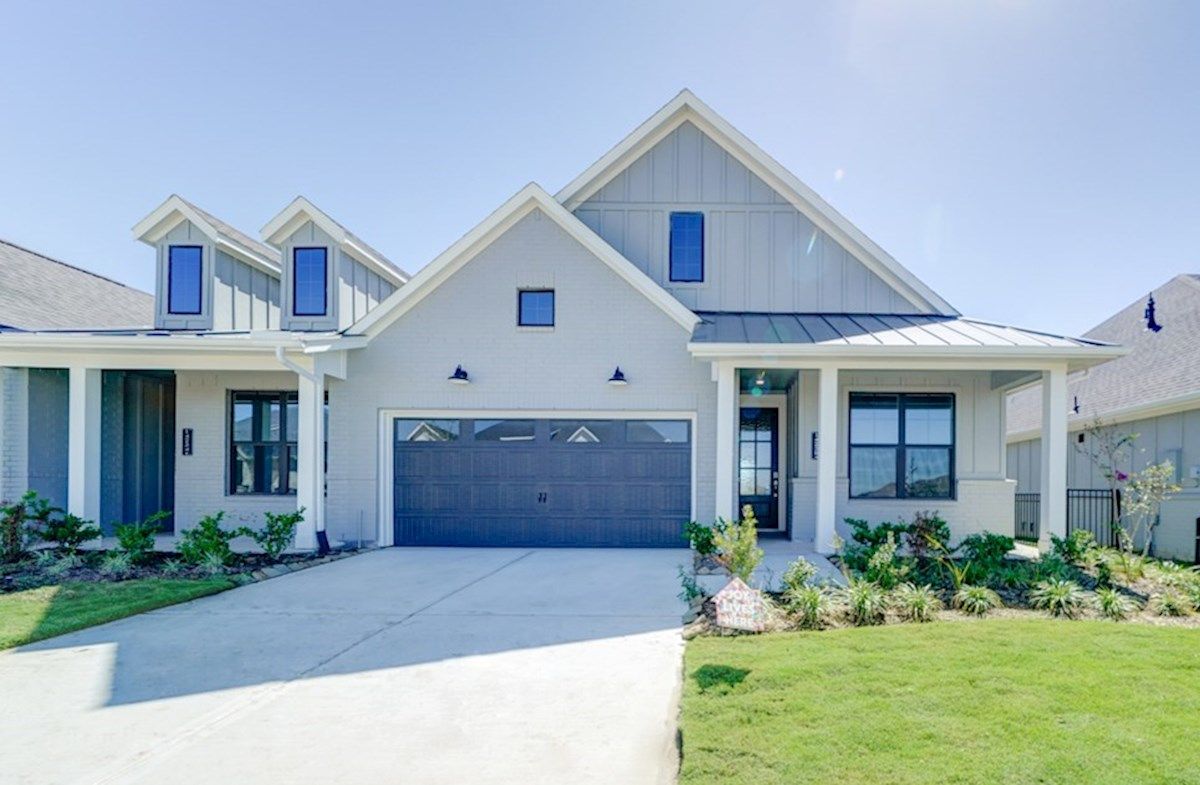 Exterior:Farmhouse N Elevation