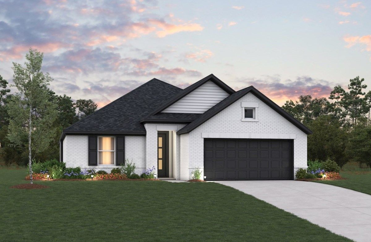 Exterior:Traditional L Elevation