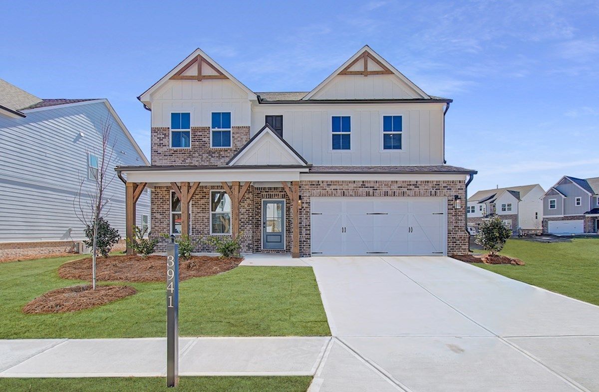 Exterior:Farmhouse L Elevation