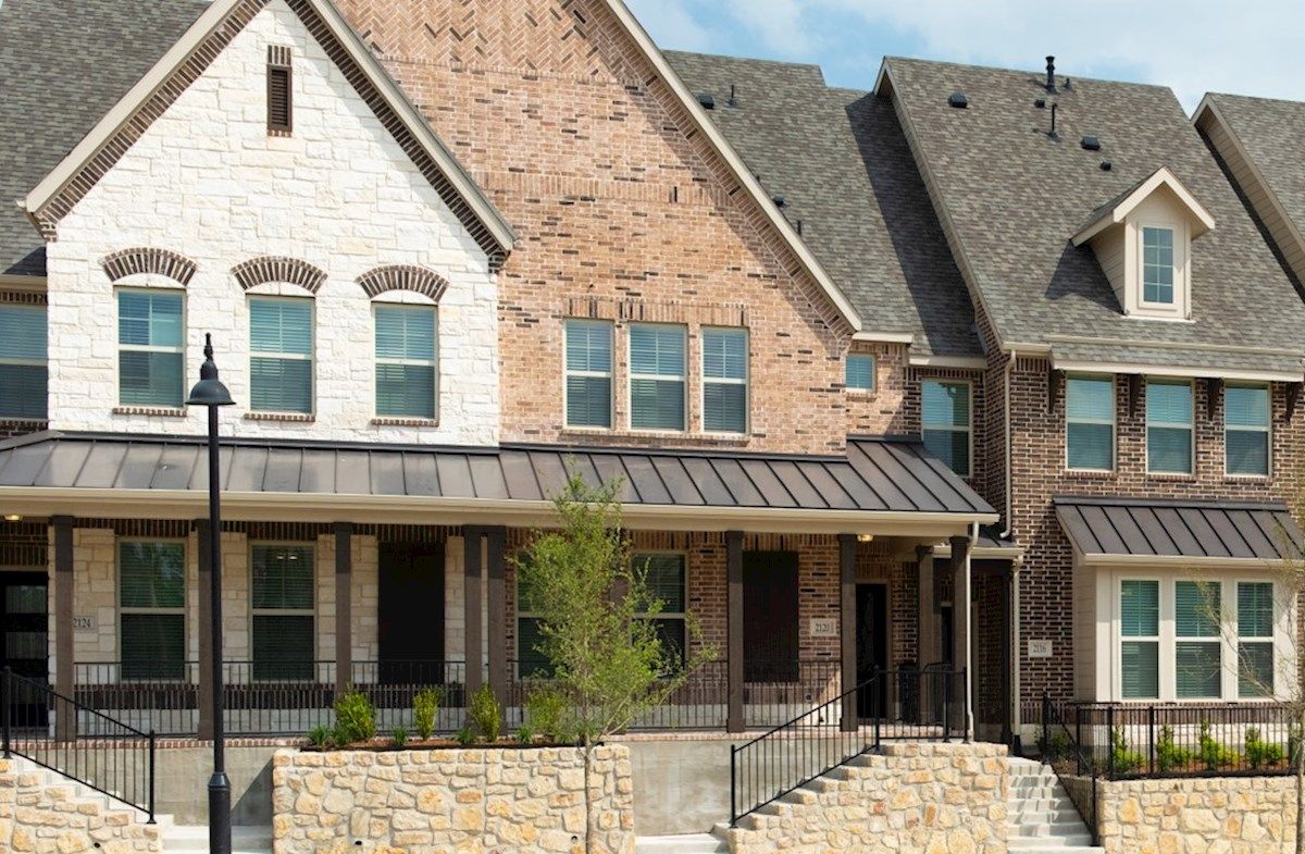 Exterior:French Country O Elevation