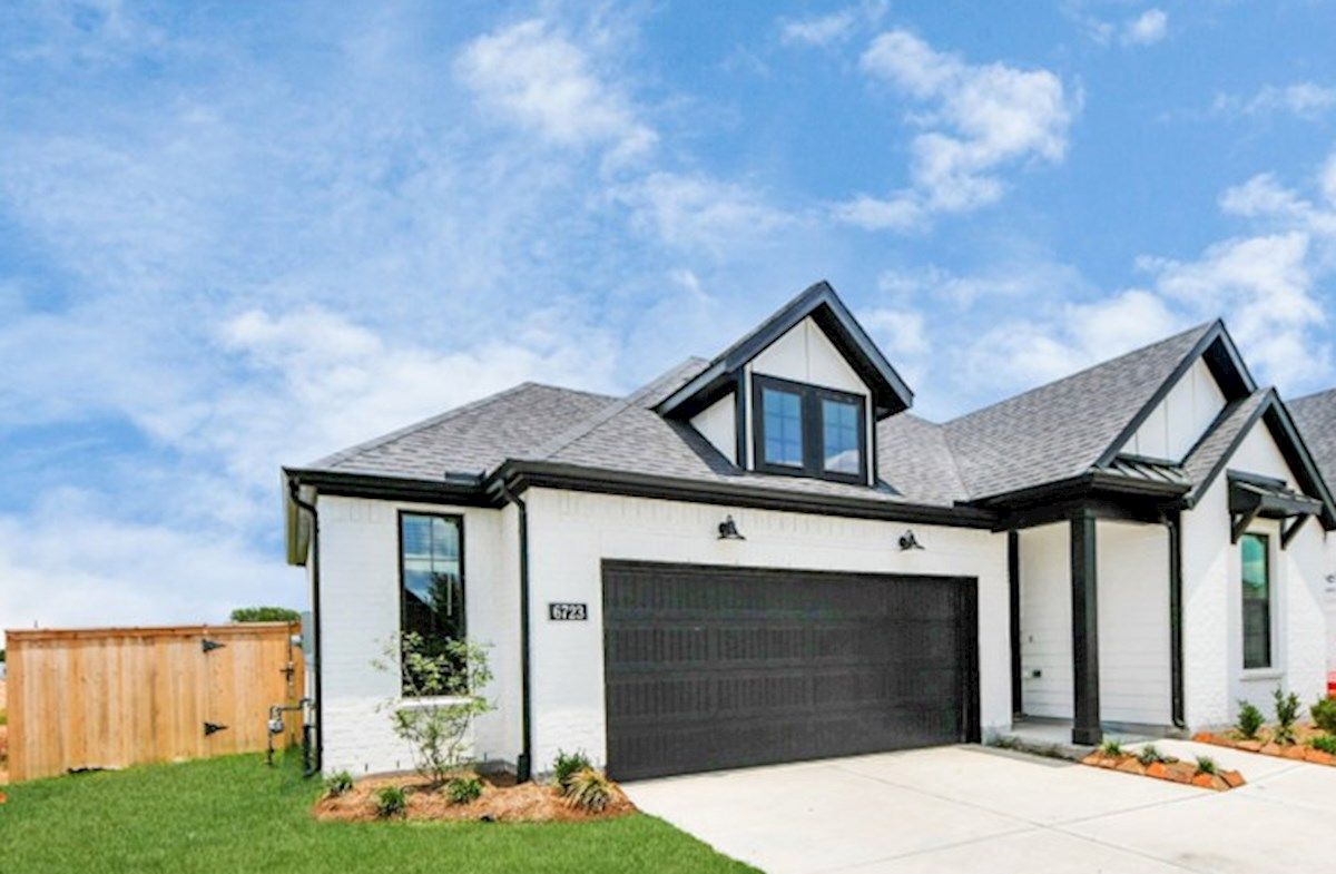 Exterior:Farmhouse L Elevation