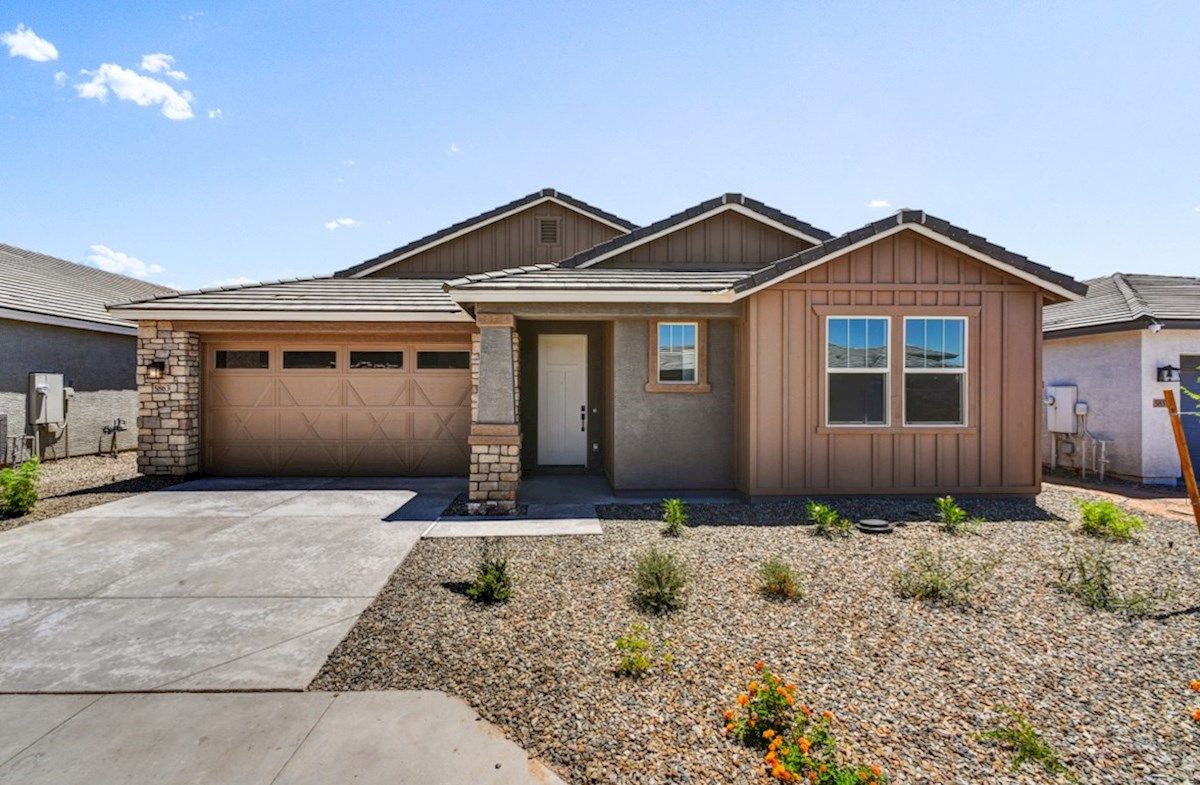 Exterior:Arts & Crafts L Elevation