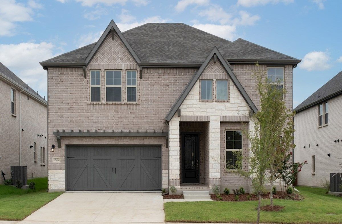 Exterior:French Country L Elevation