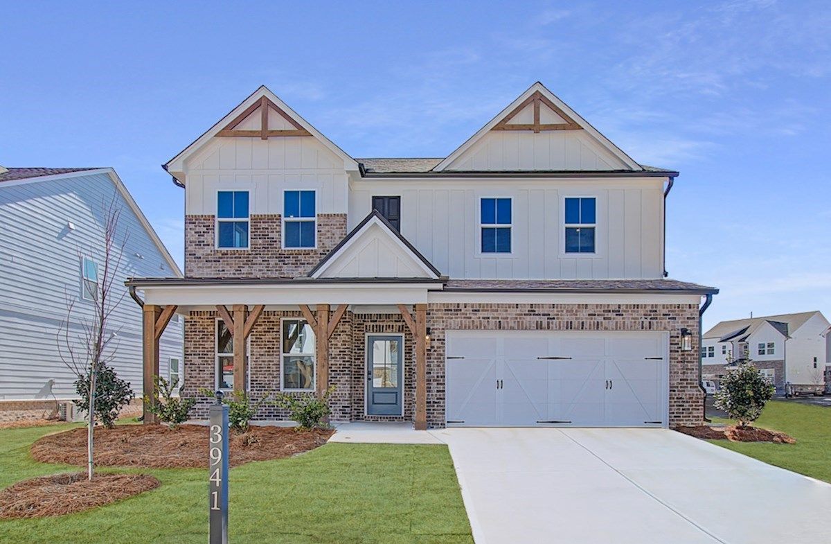 Exterior:Farmhouse L Elevation