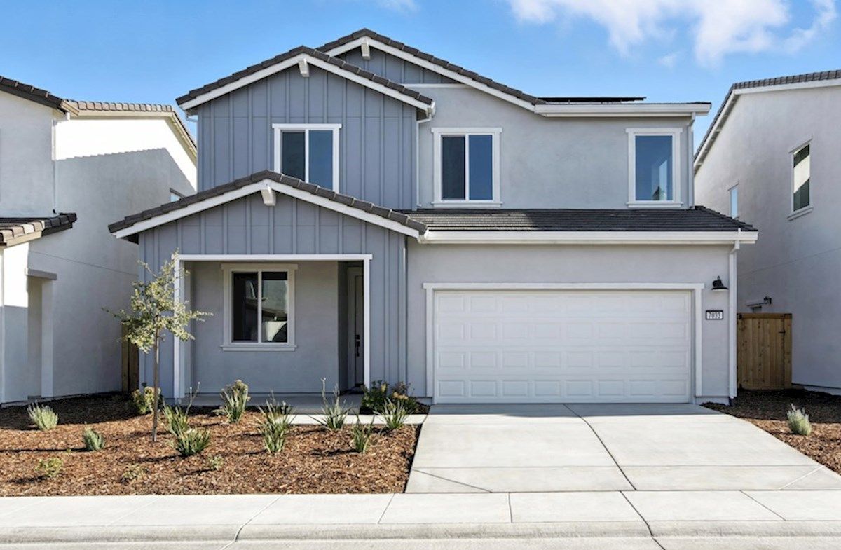 Exterior:Farmhouse L Elevation