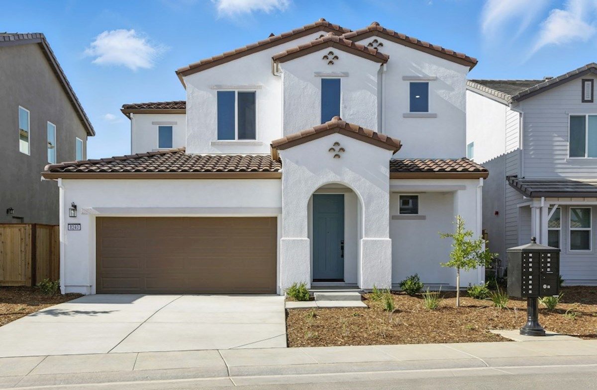 Exterior:Spanish Colonial M Elevation