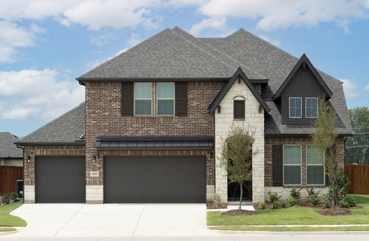 Exterior:Traditional L Elevation