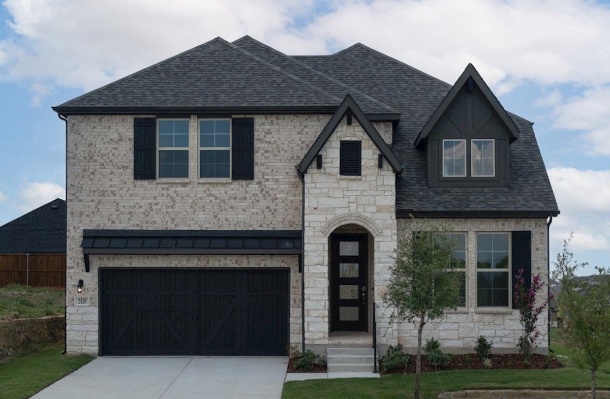 Exterior:Traditional L Elevation