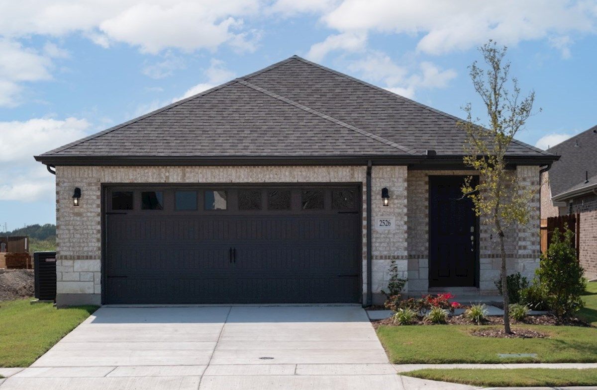 Exterior:Traditional A Elevation