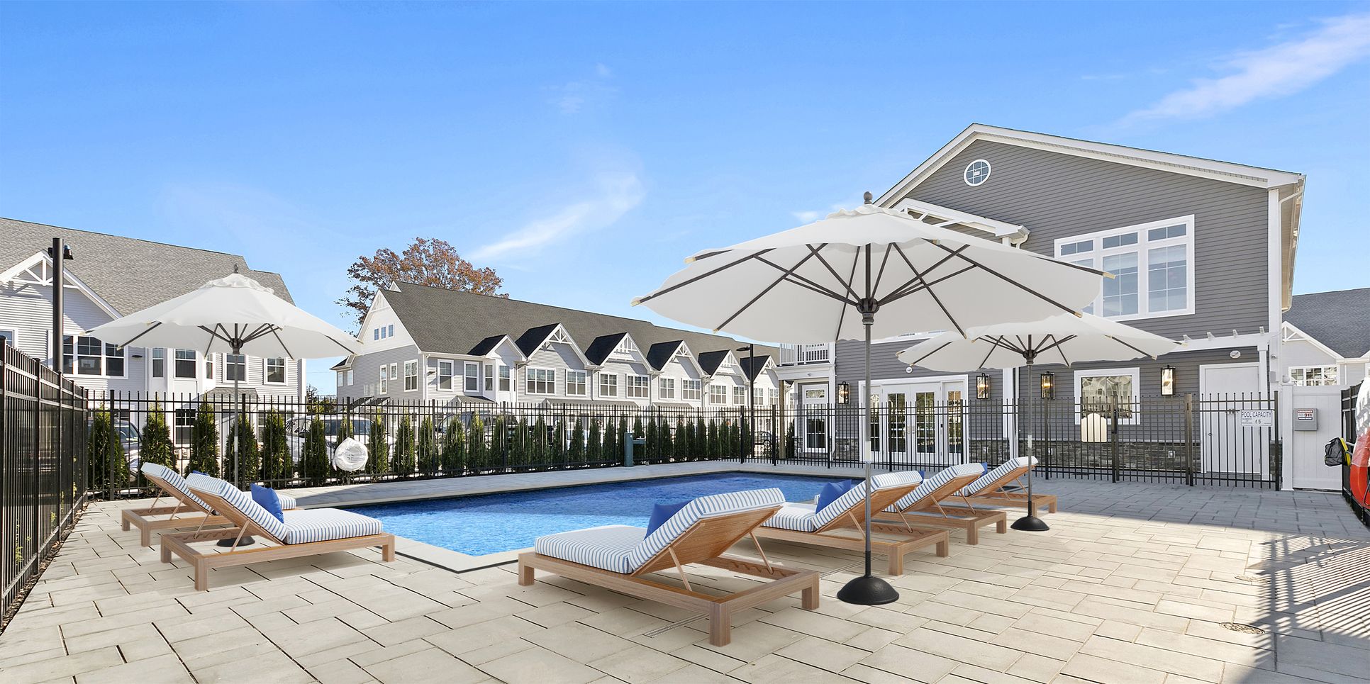 Clubhouse Pool:Clubhouse Pool