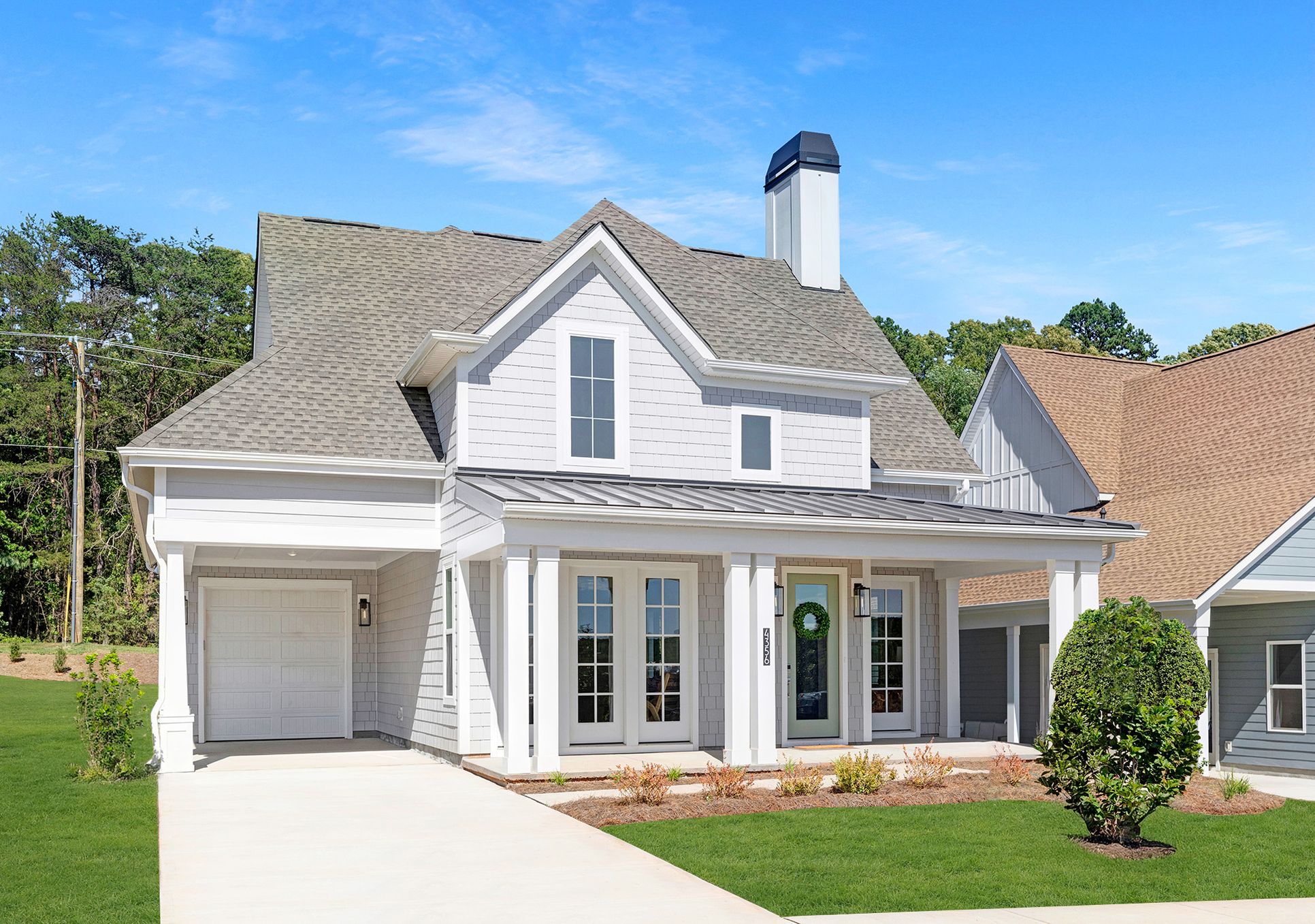 Front Exterior:Front Exterior