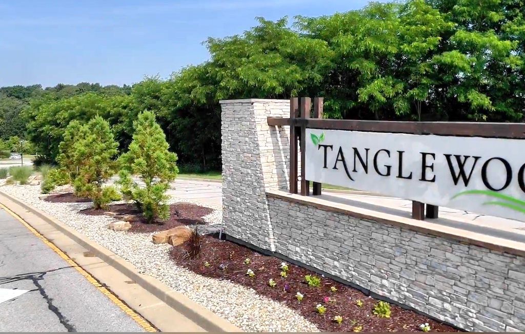 Tanglewood,62232