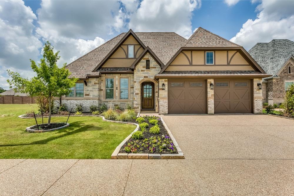 Best Homes,76028