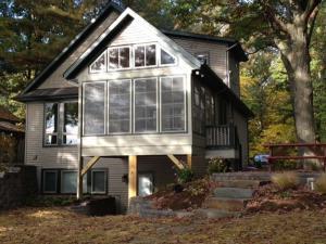 Beyer Construction,49090