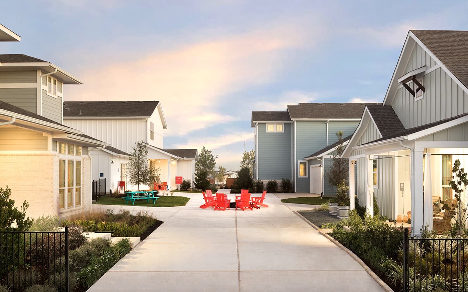 Urban Courtyard Homes at Easton Park,78744