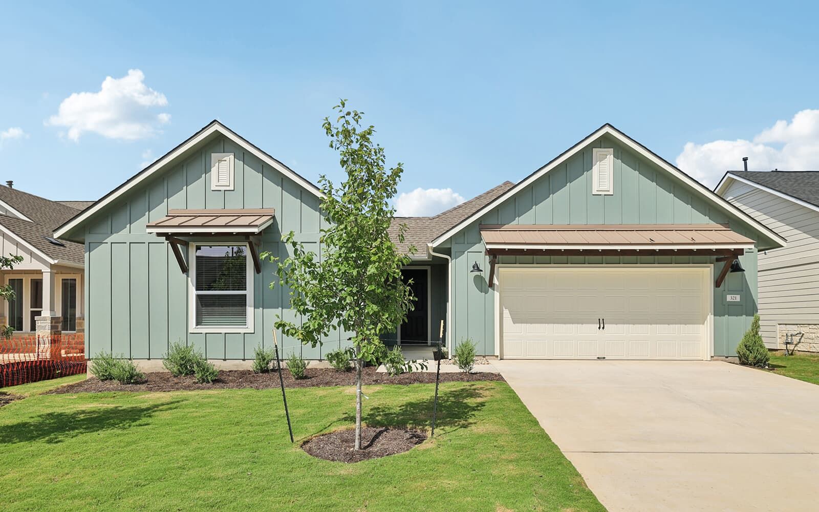 Exterior:321 Sweeping Sage Lane Front Exterior