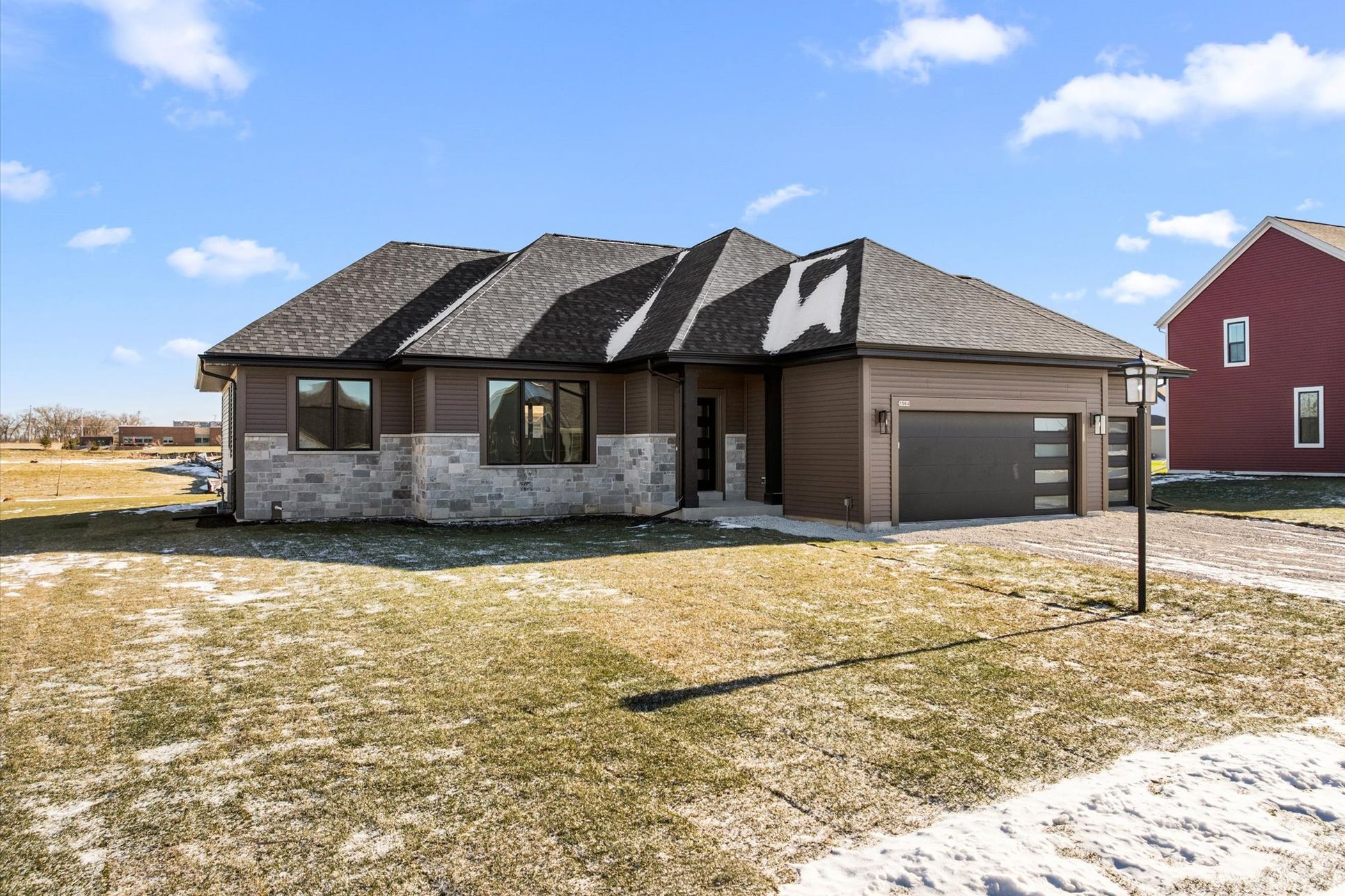 The Rylee, Plan 1809 - Modern Prairie Style