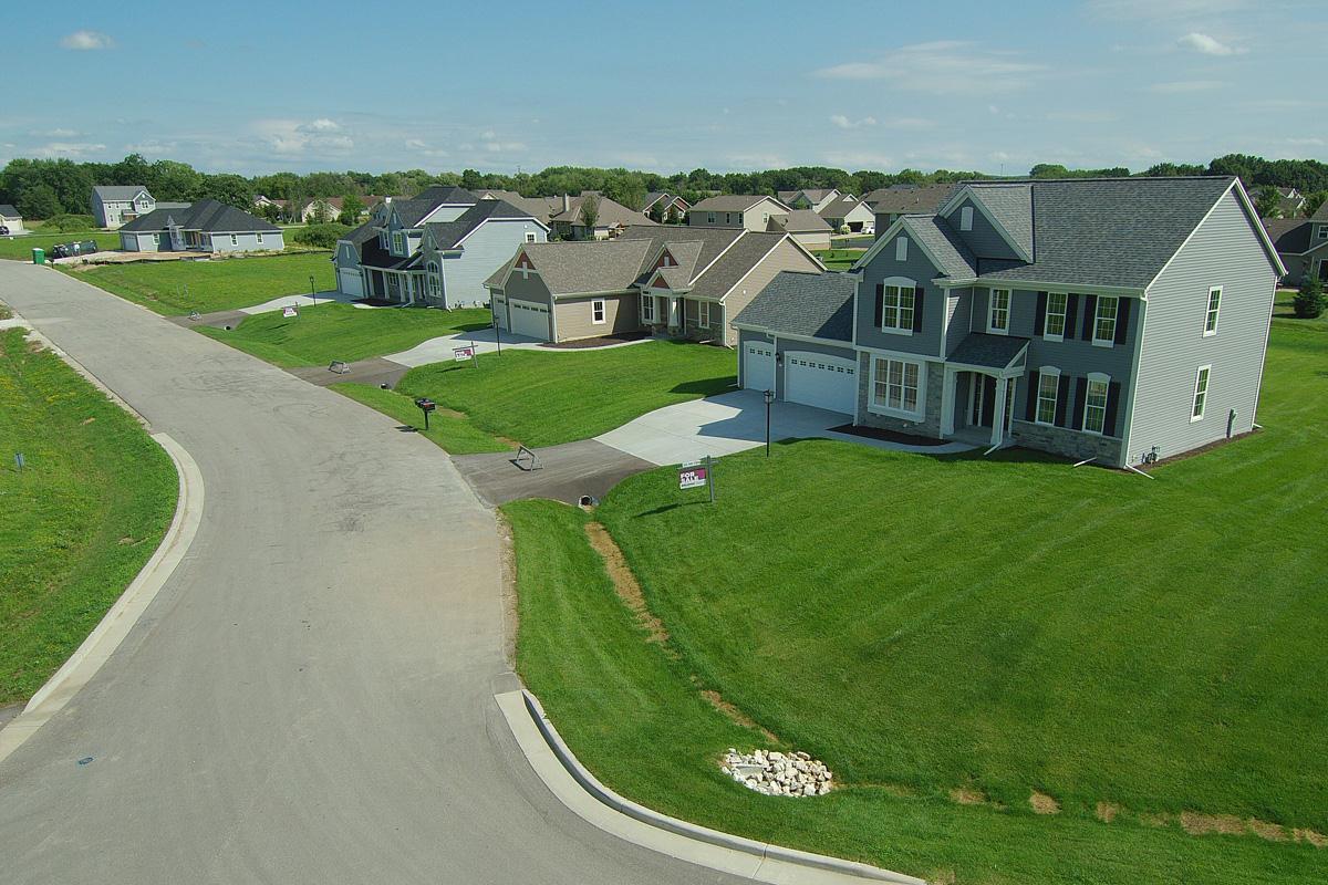 The Settlement at Utica Lake Neighborhood