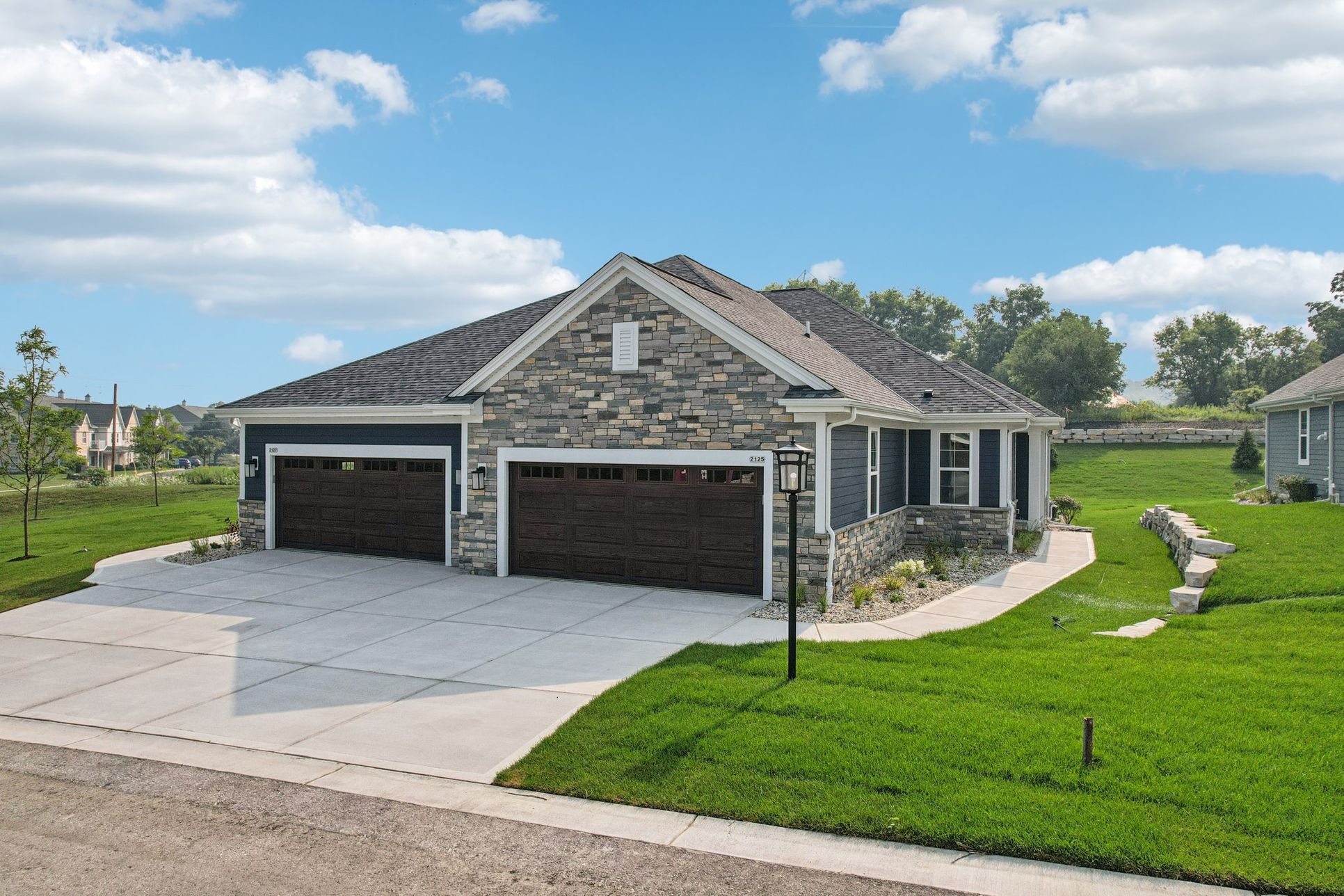 The Adalyn, Plan 1600 - Transitional Style
