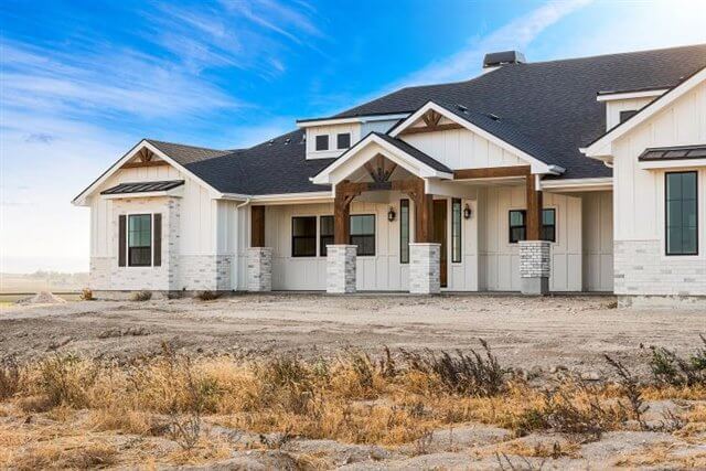 Bill Pugh Construction,83607