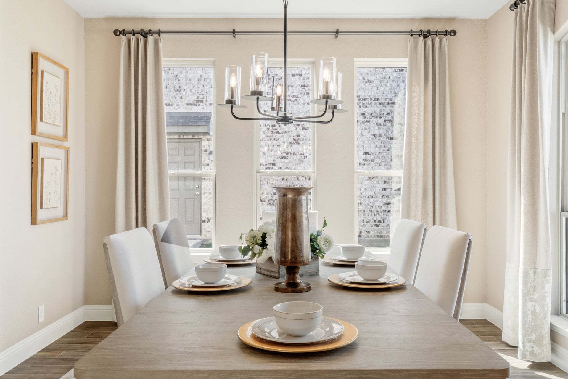 Devonshire Model:Dining Room