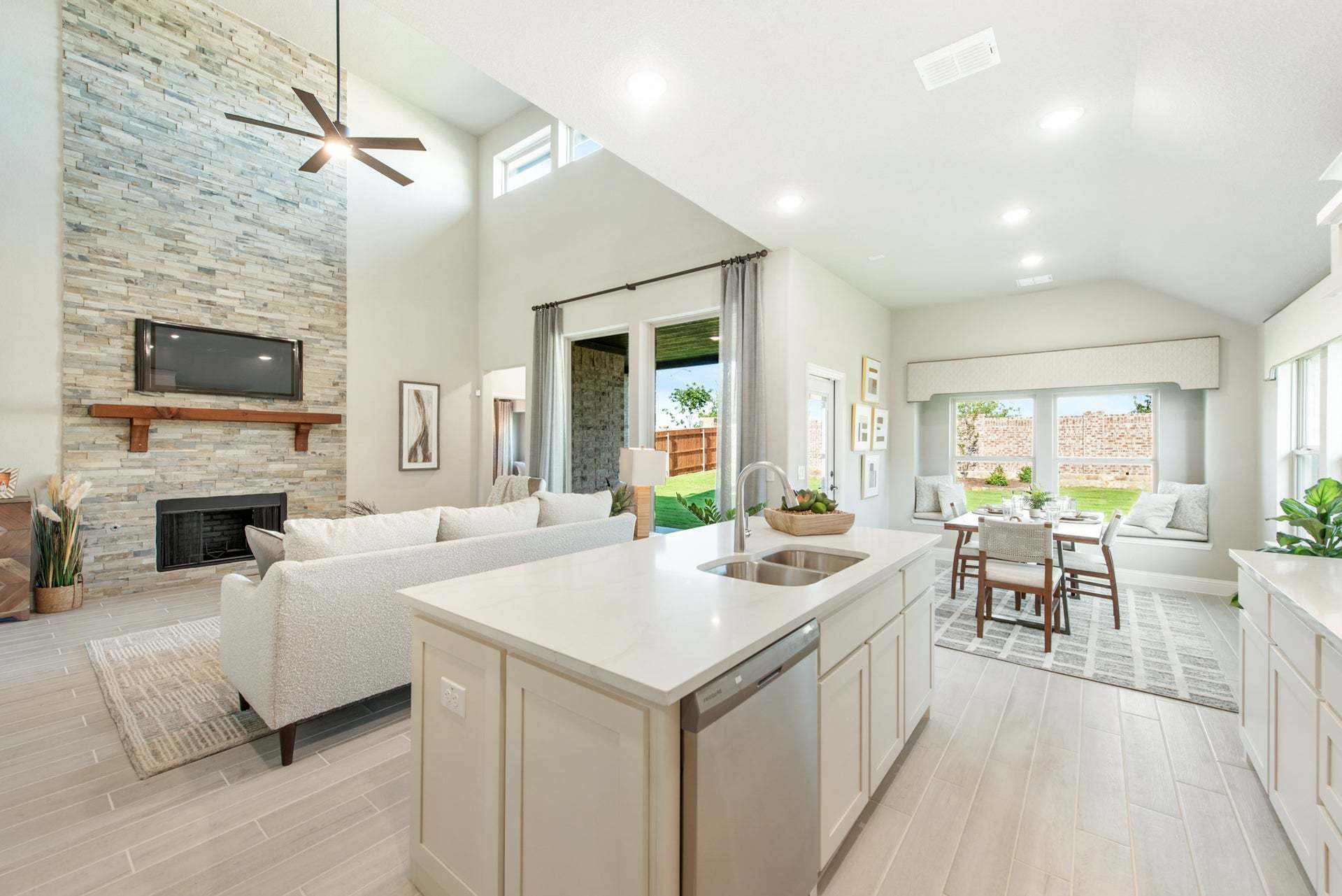 Kitchen:Kitchen
