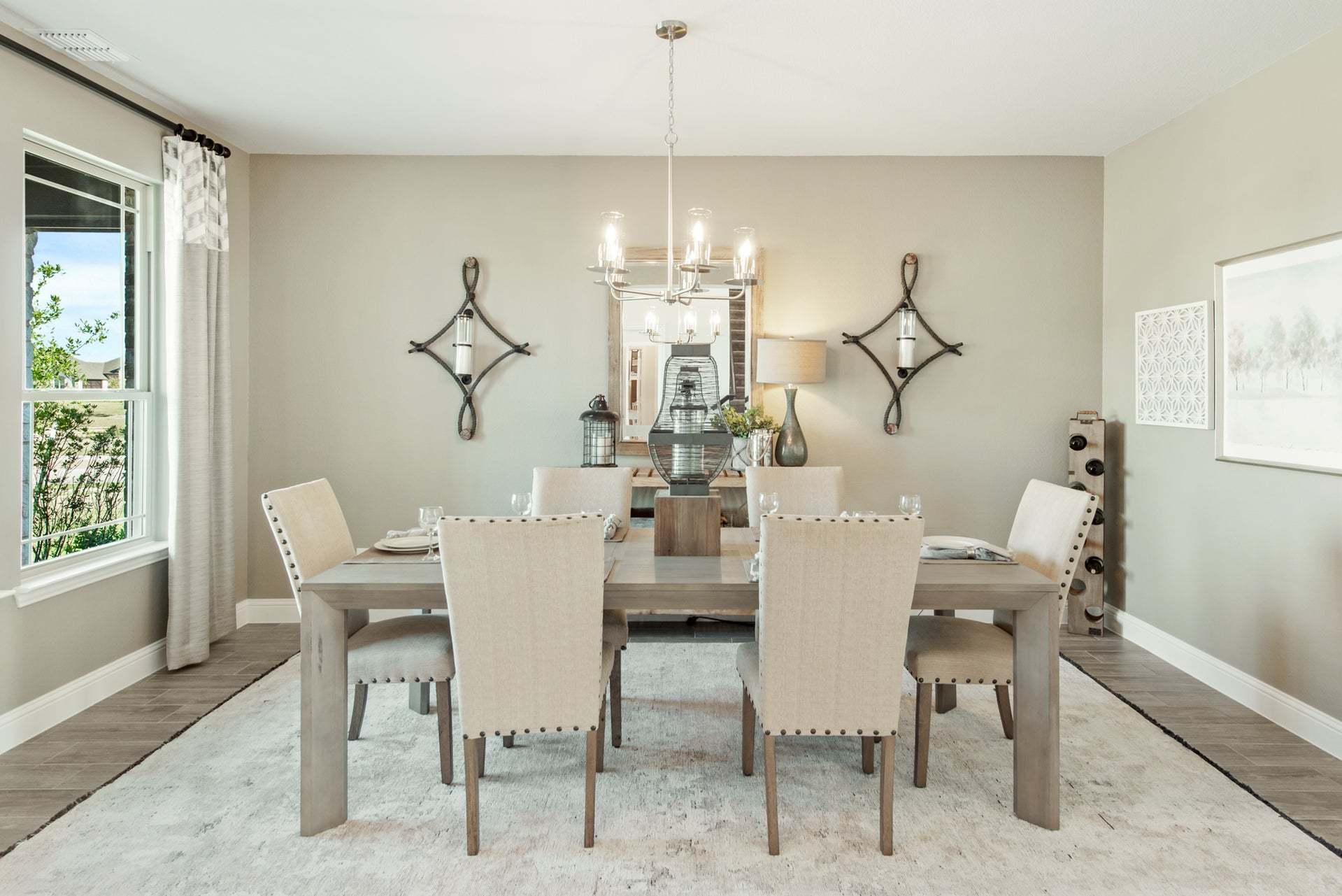 Dining Room:Dining Room