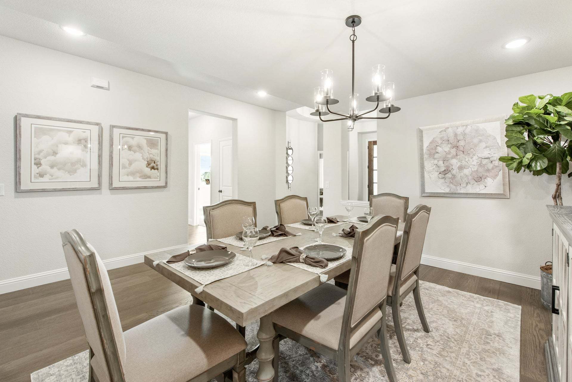 Dining Room:Dining Room