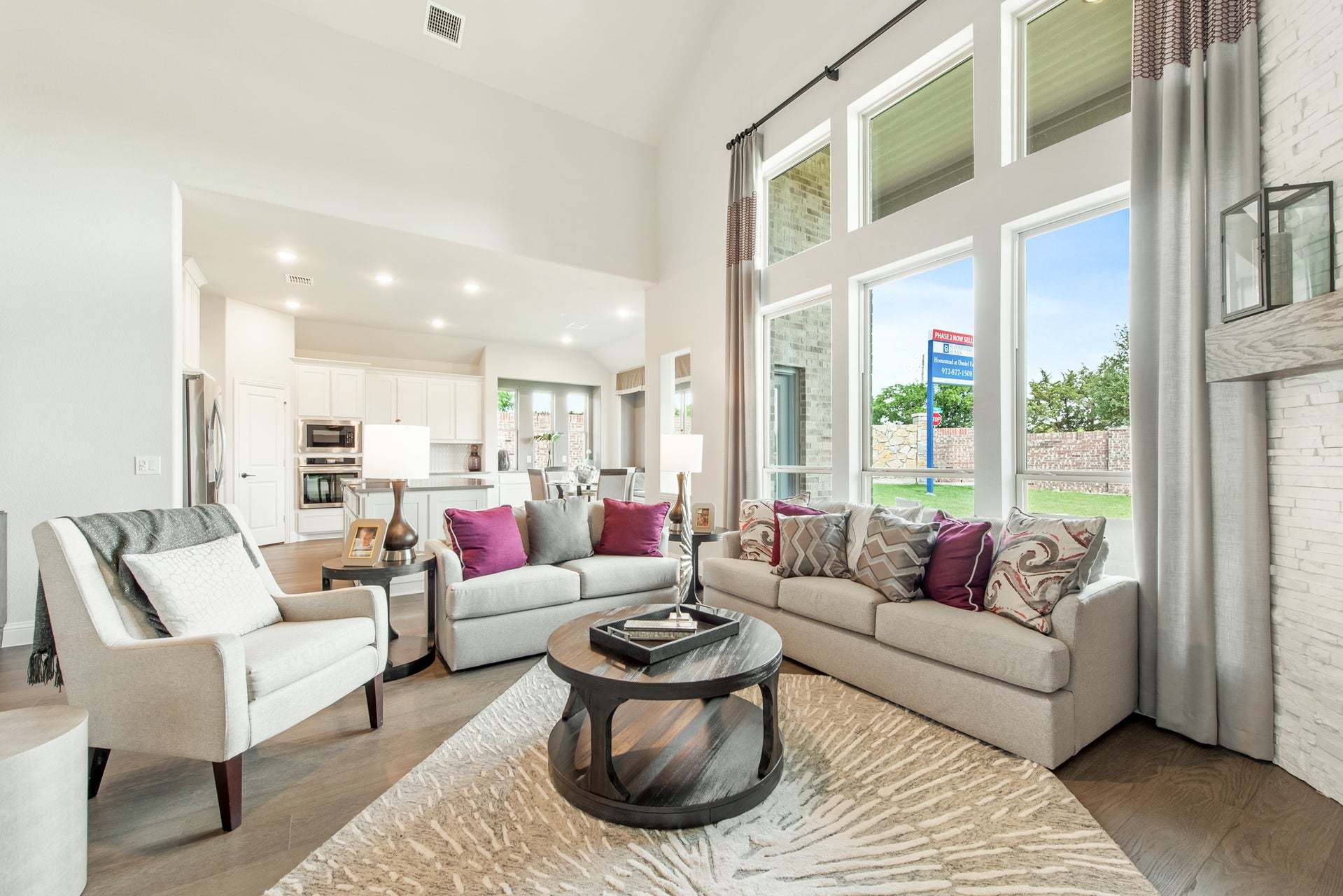 Family Room:Family Room