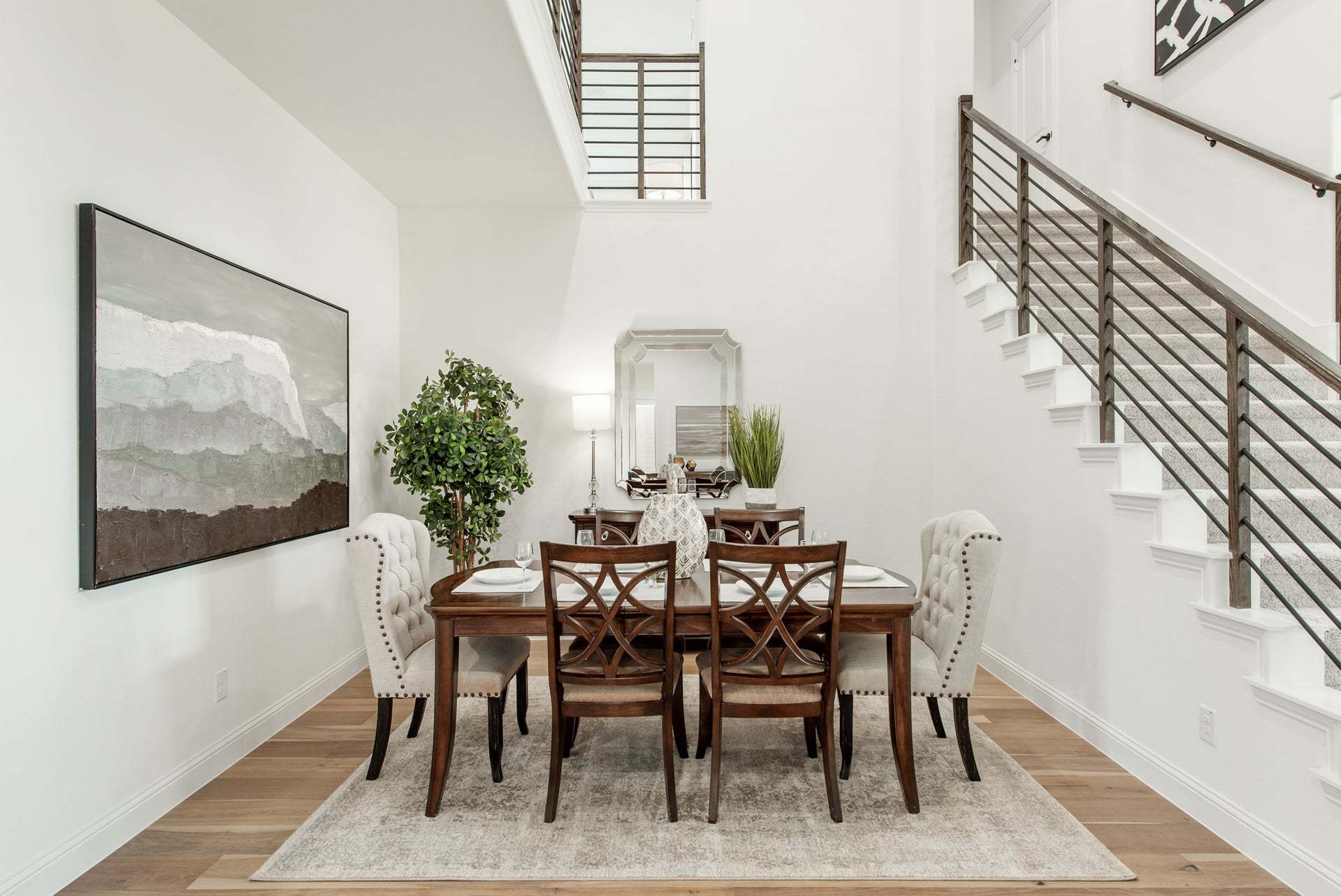Dining Room:Dining Room