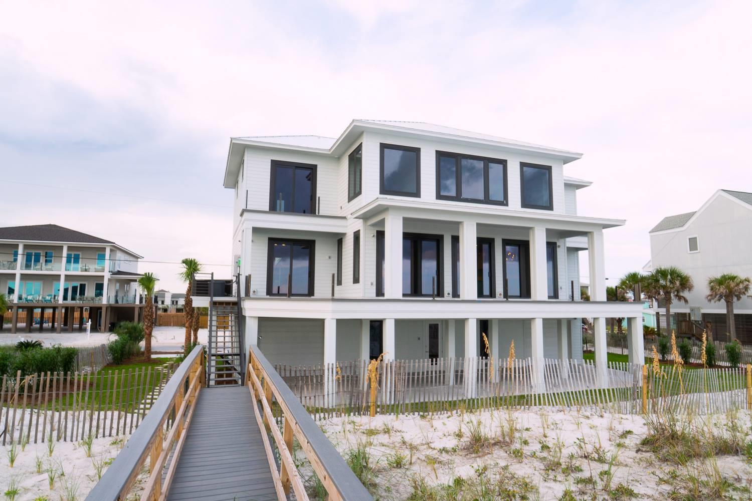 Bob Price Jr Builder Inc,32526