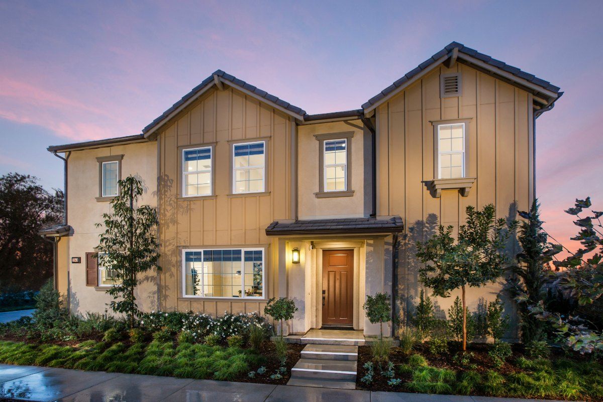 Poppy at New Haven in Ontario Ranch