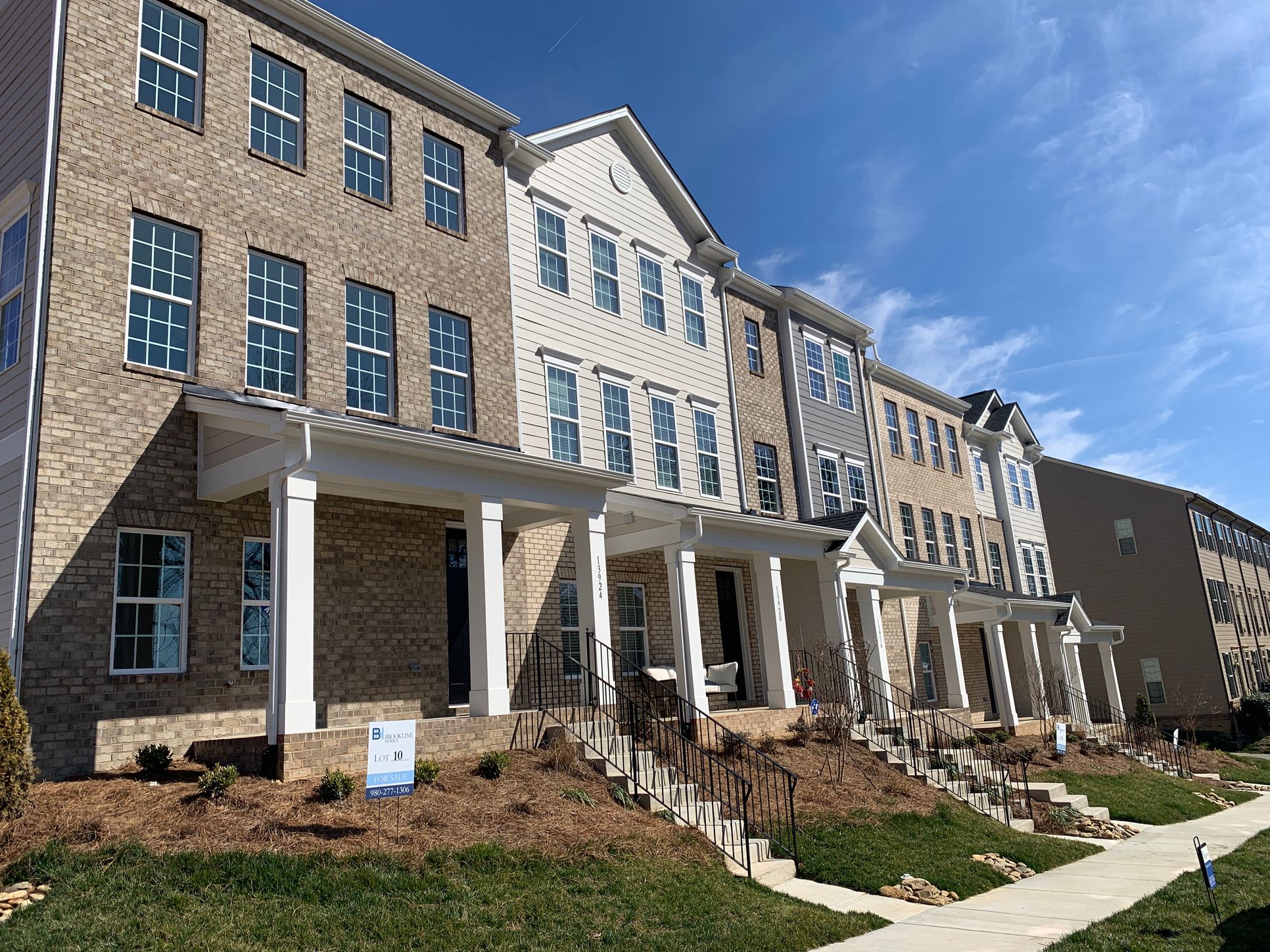 Vermillion Hill Street Townhomes:These fabulous townhomes feature ample smart-living space including a lower-level flex space perfect for an office or entertainment room.