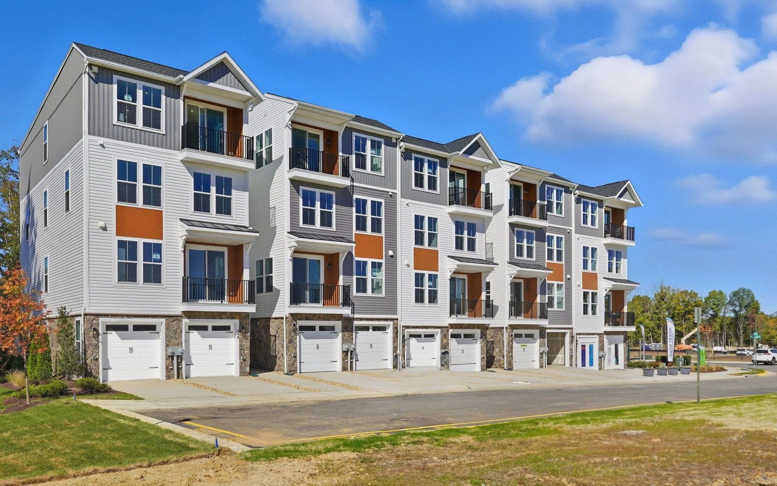 Cascades at Embrey Mill Exterior Side View