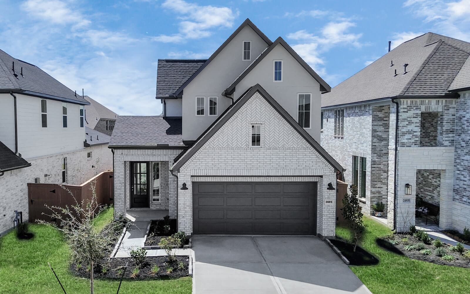 Exterior:24815 Harrow Meadow