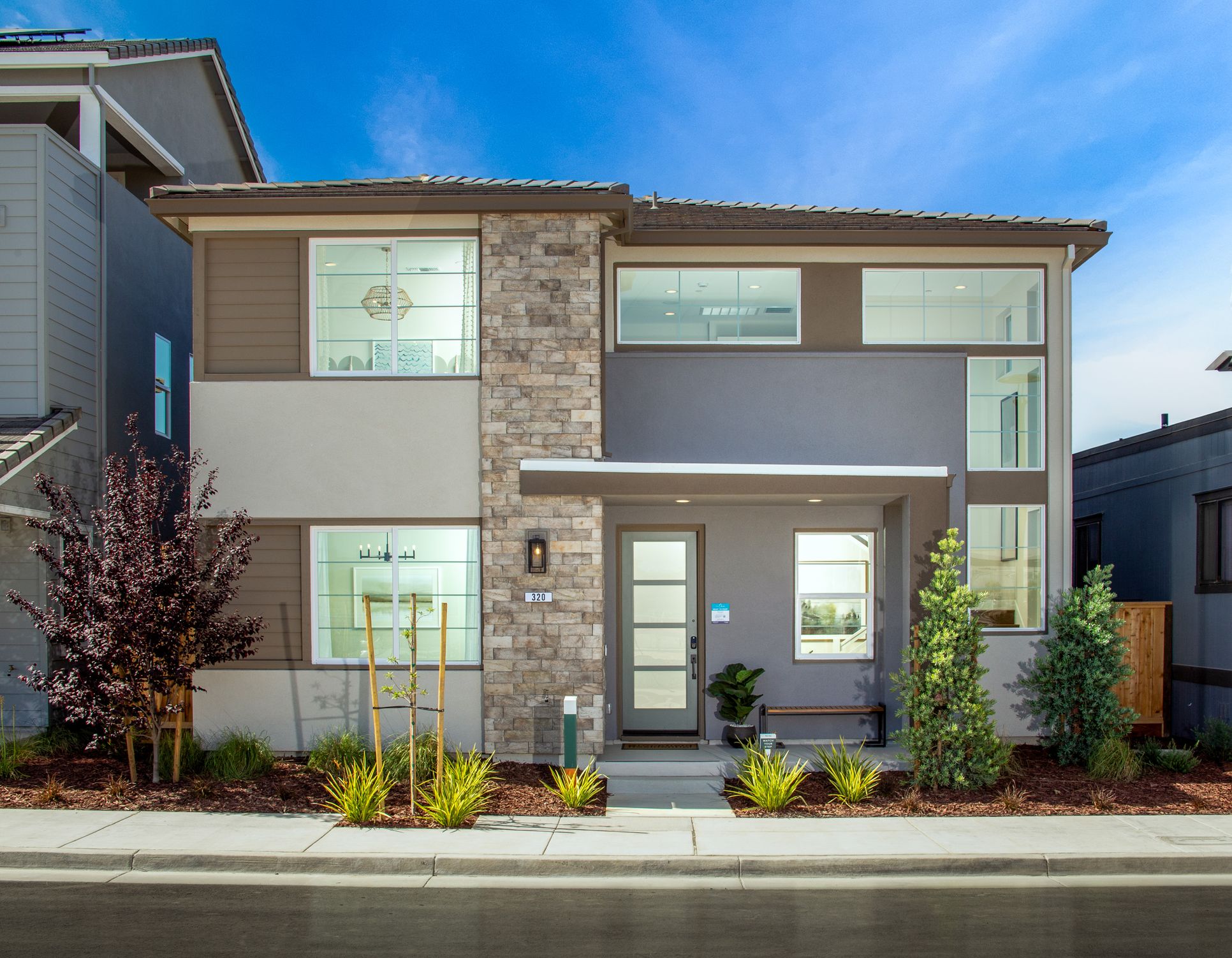 Patina at RiverSound:Exterior