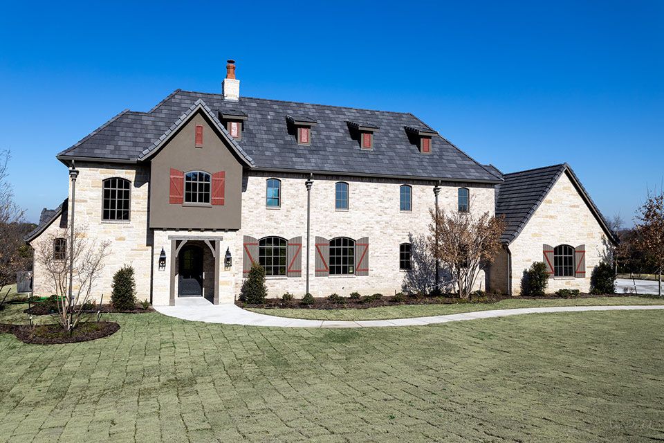 Caprock Custom Homes,75032