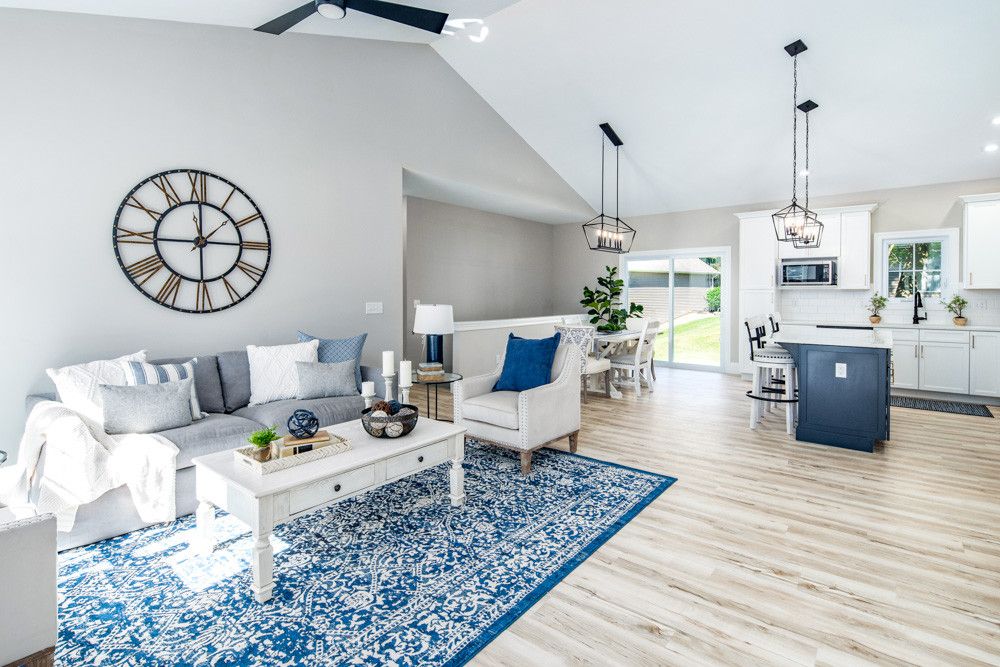 Capstone Building & Remodeling,46530