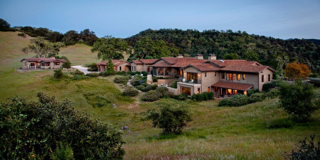 Carroll & Strong Builders,95076