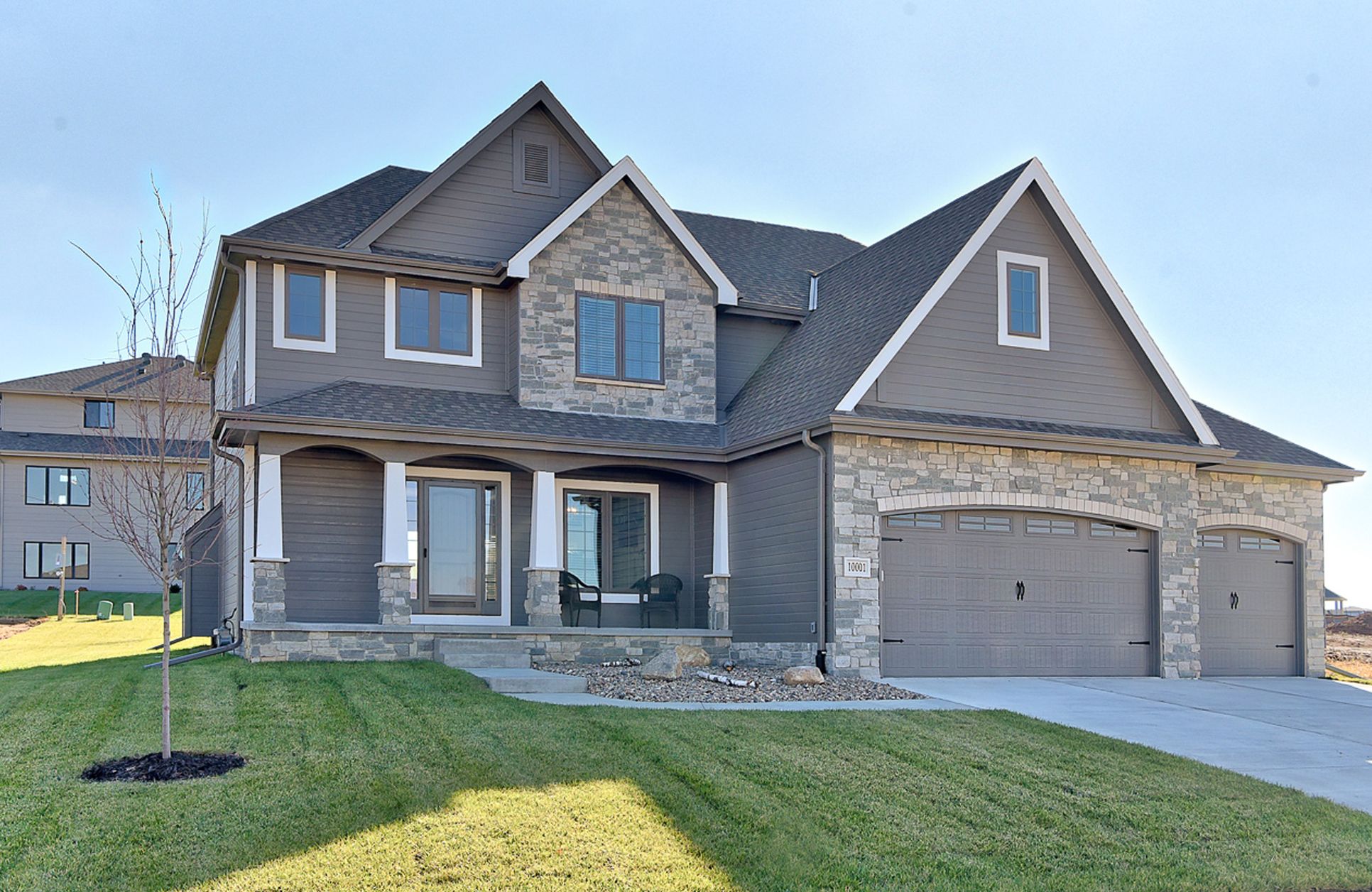 Castlebridge Homes,68133