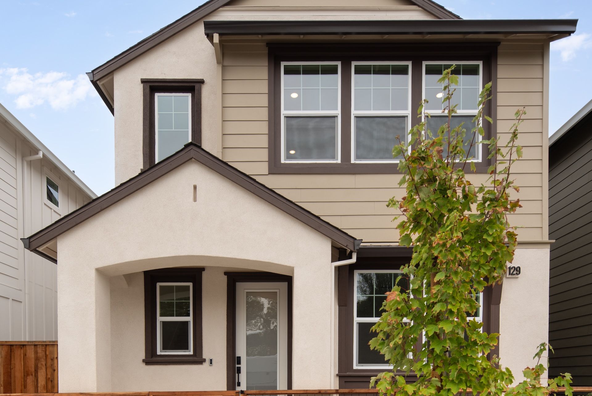 Homesite 4 - Cottage Style Plan 4 in Color Scheme 6