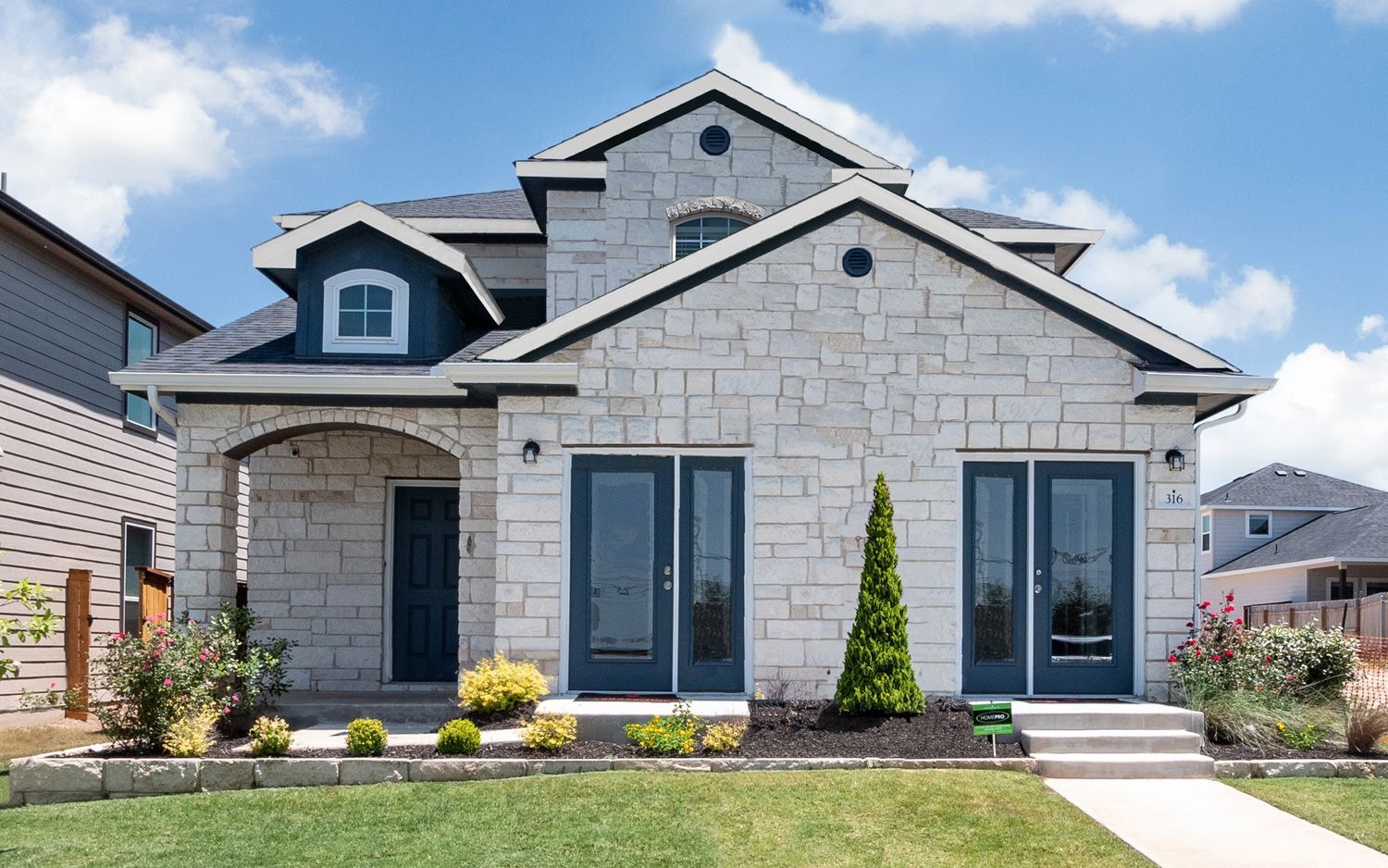 Sonterra - Rio Lobo by CastleRock Communities