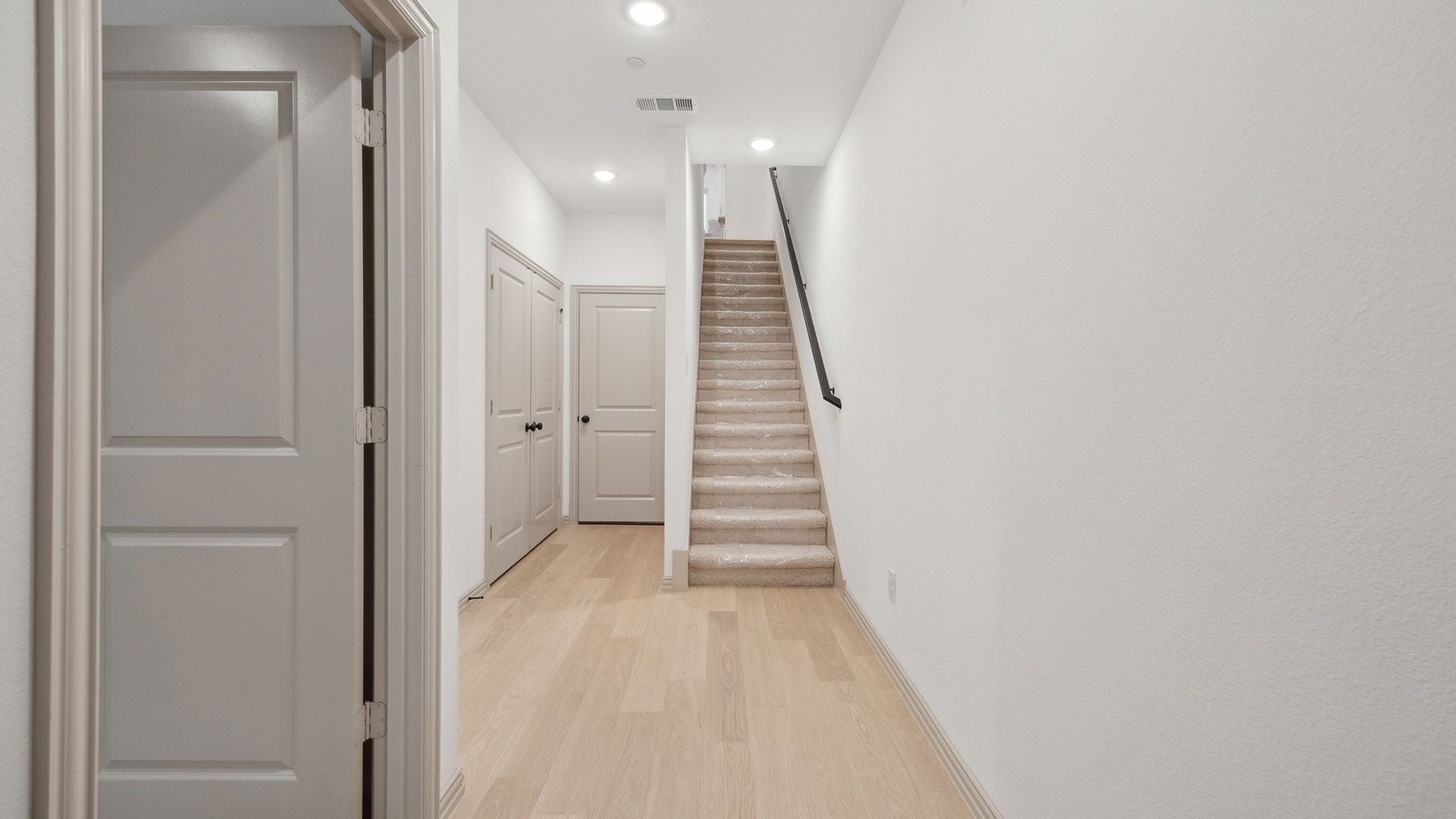Interior:Representative Image