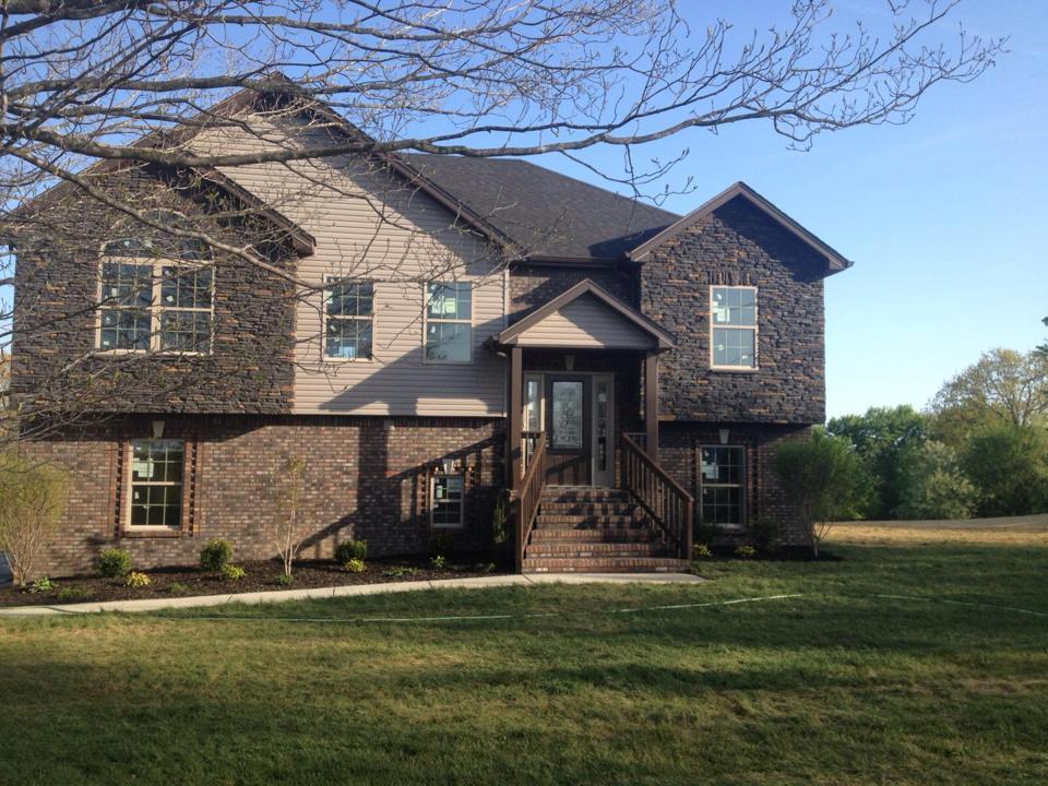 C Blackwell Construction,37040