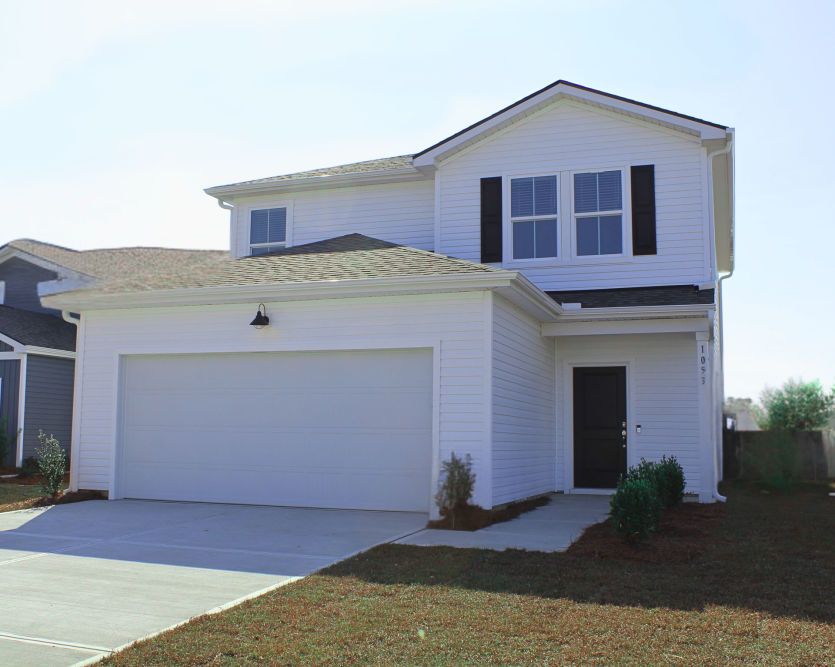 Exterior:Raven Lot 24