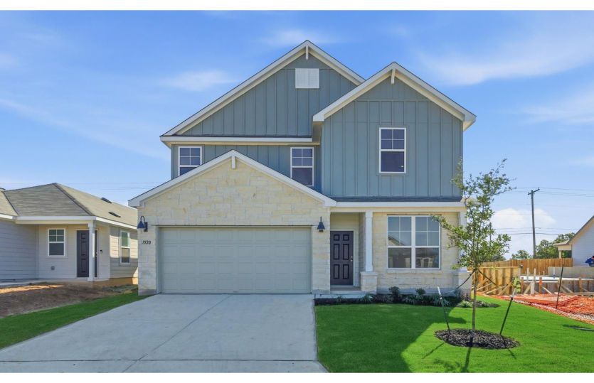 Exterior:Sandalwood Exterior